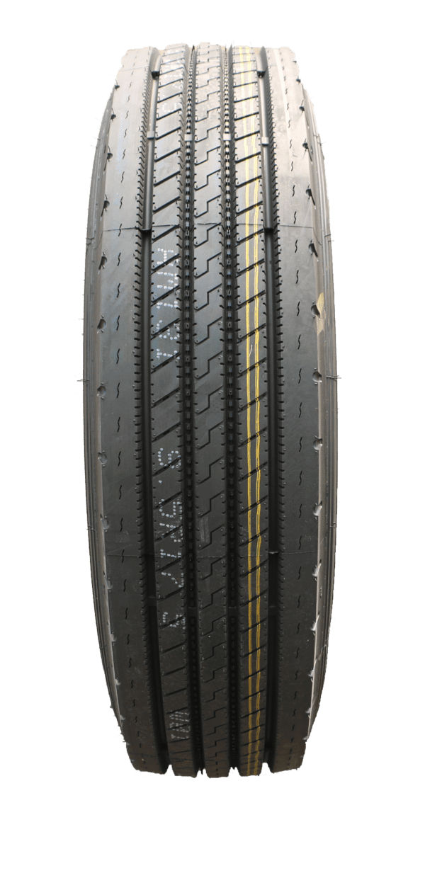 9.5R17.5 ROYALBLACK RS208 143/141J 18 PLY
